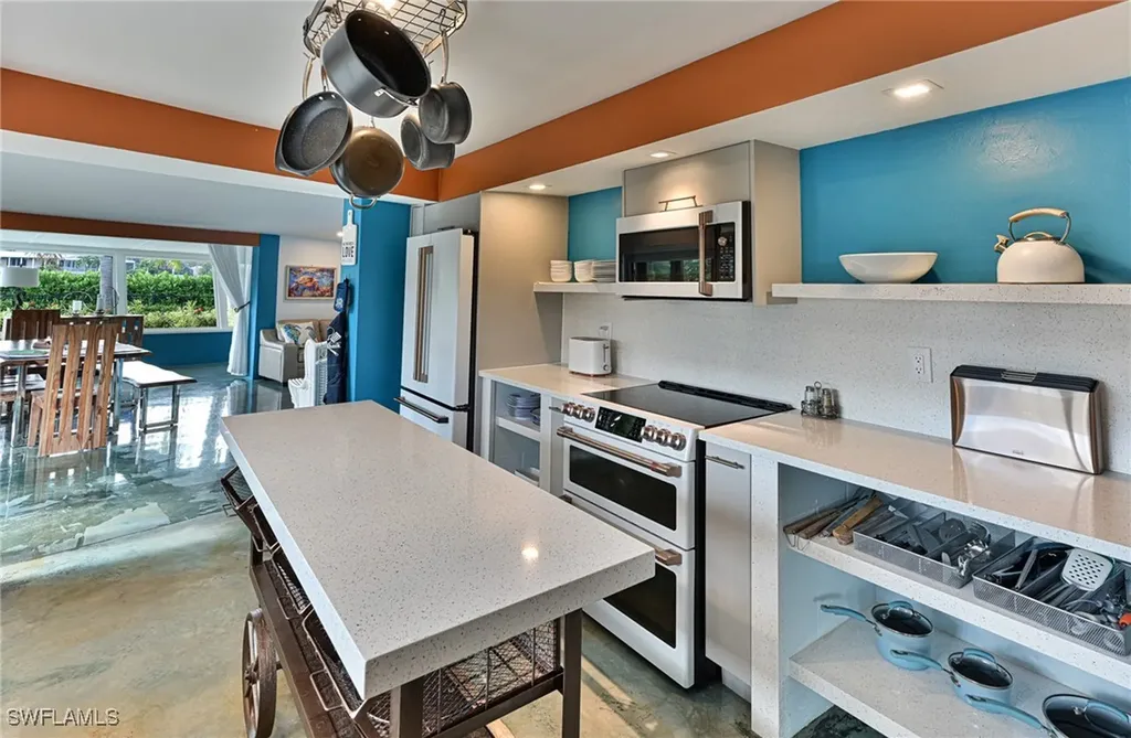 27191 Del Lane Bonita Springs FL 34135