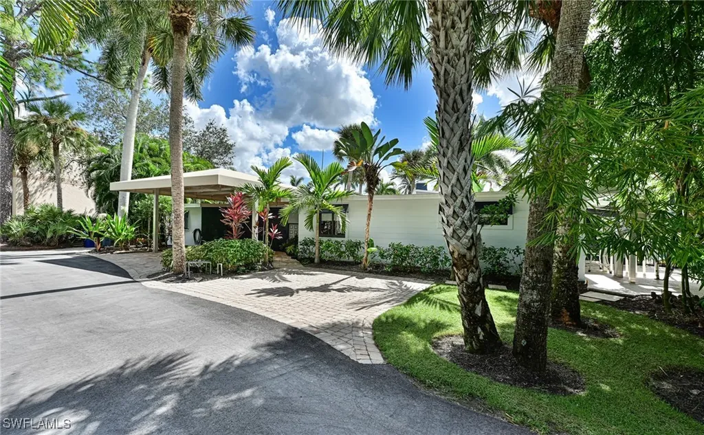 27191 Del Lane Bonita Springs FL 34135