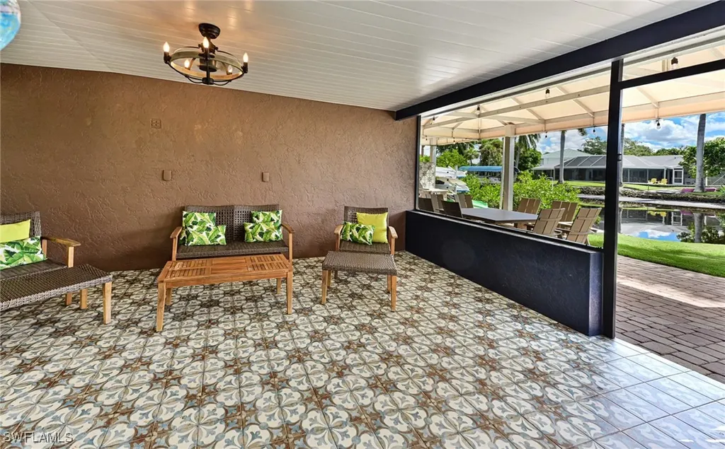 27191 Del Lane Bonita Springs FL 34135