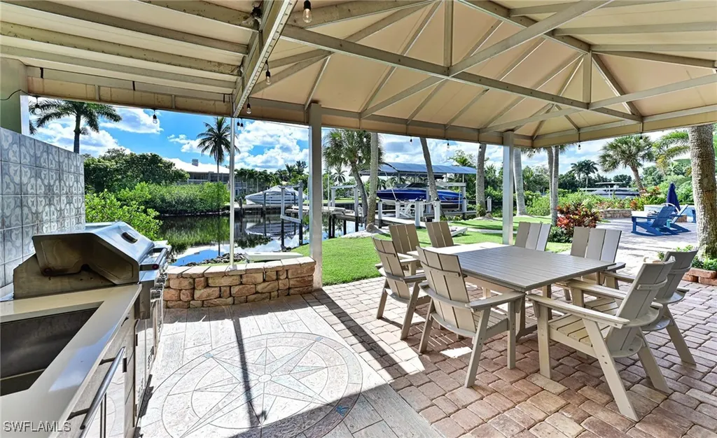 27191 Del Lane Bonita Springs FL 34135