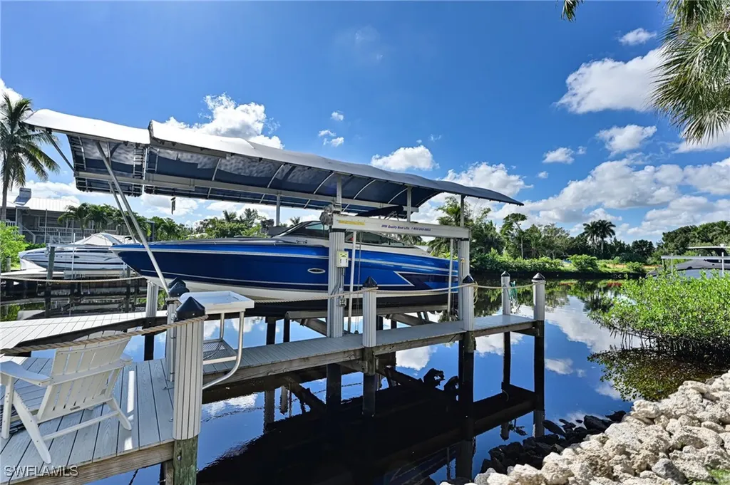 27191 Del Lane Bonita Springs FL 34135