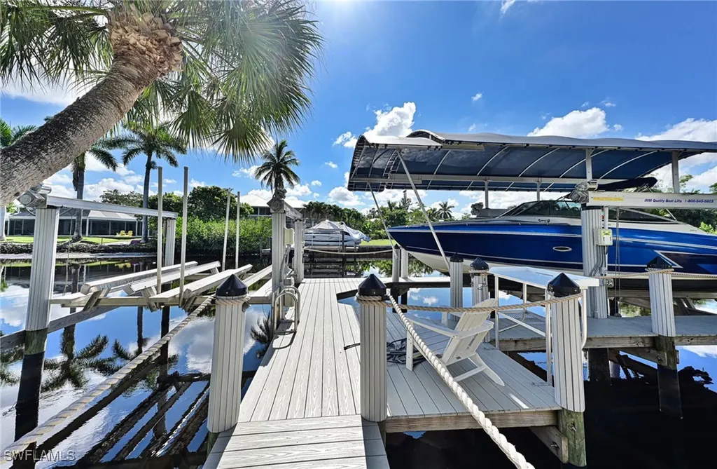 27191 Del Lane Bonita Springs FL 34135