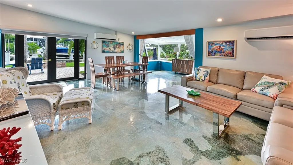 27191 Del Lane Bonita Springs FL 34135