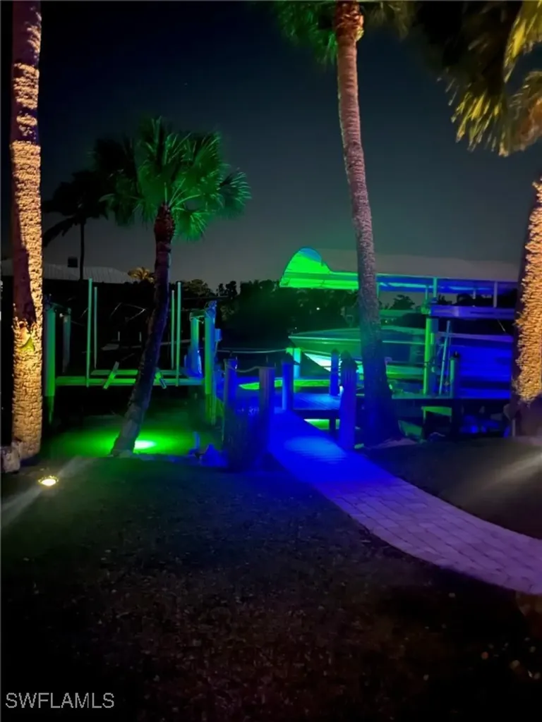 27191 Del Lane Bonita Springs FL 34135