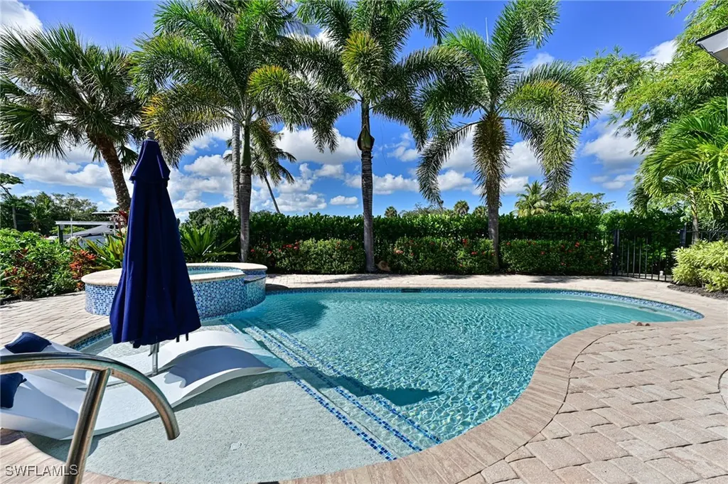 27191 Del Lane Bonita Springs FL 34135