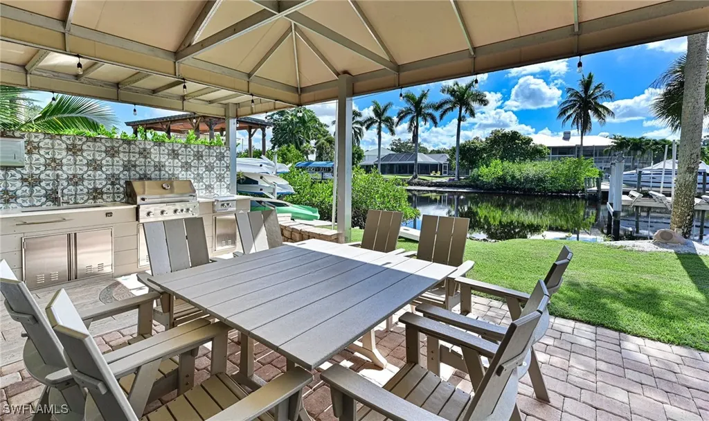 27191 Del Lane Bonita Springs FL 34135