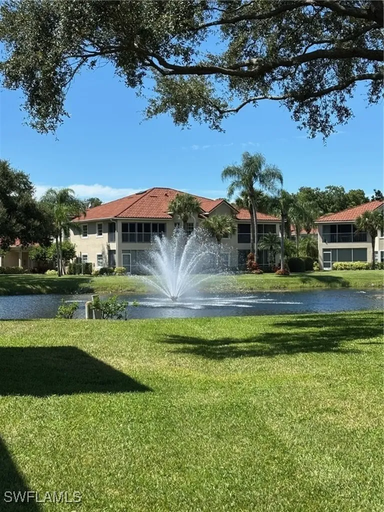 6225 Bellerive Avenue Naples FL 34119