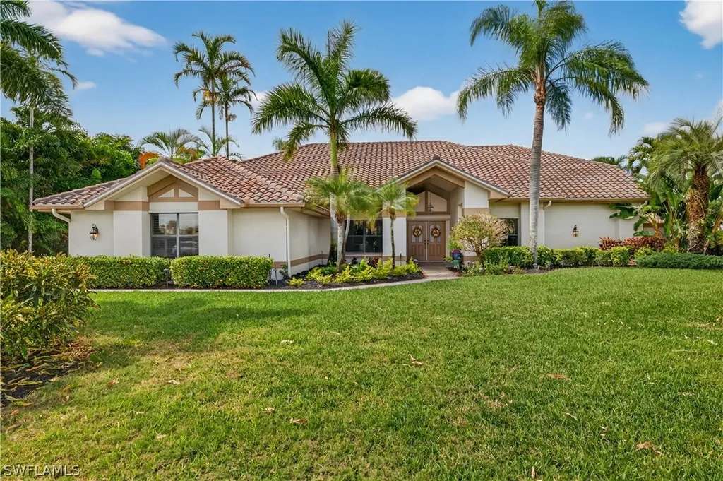 Estero FL, 20547 Wildcat Run Drive