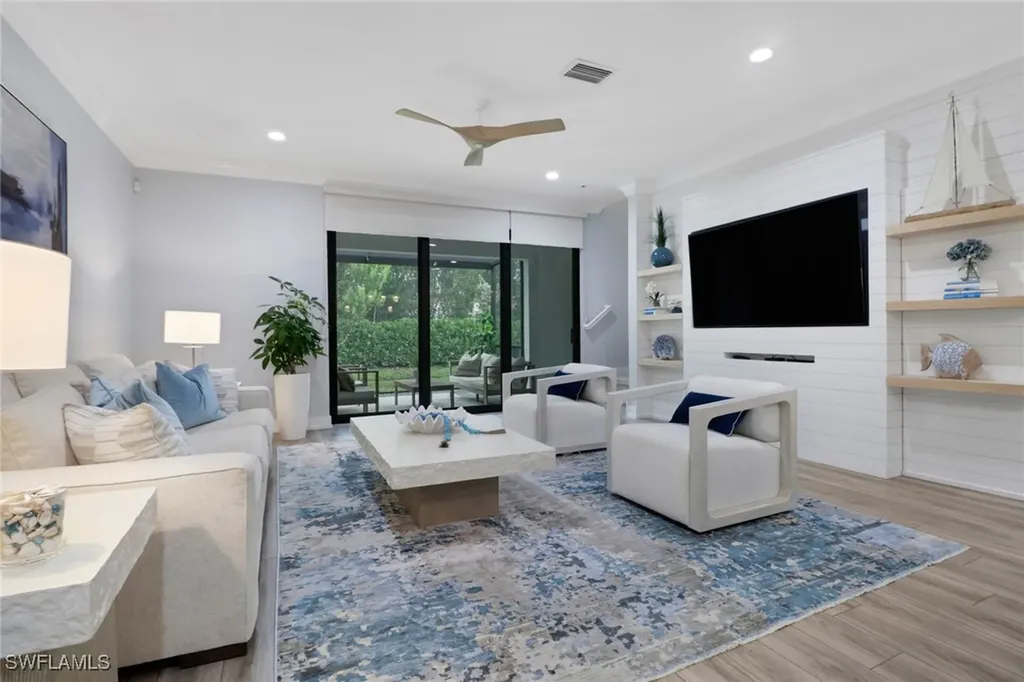 12973 Pembroke Drive Naples FL 34105