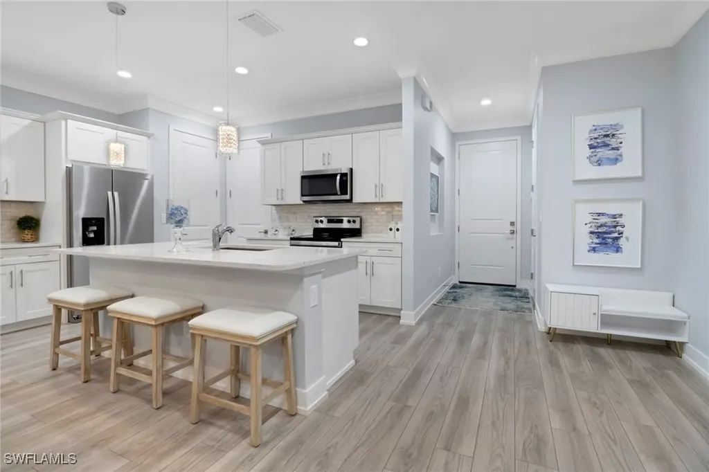 12973 Pembroke Drive Naples FL 34105