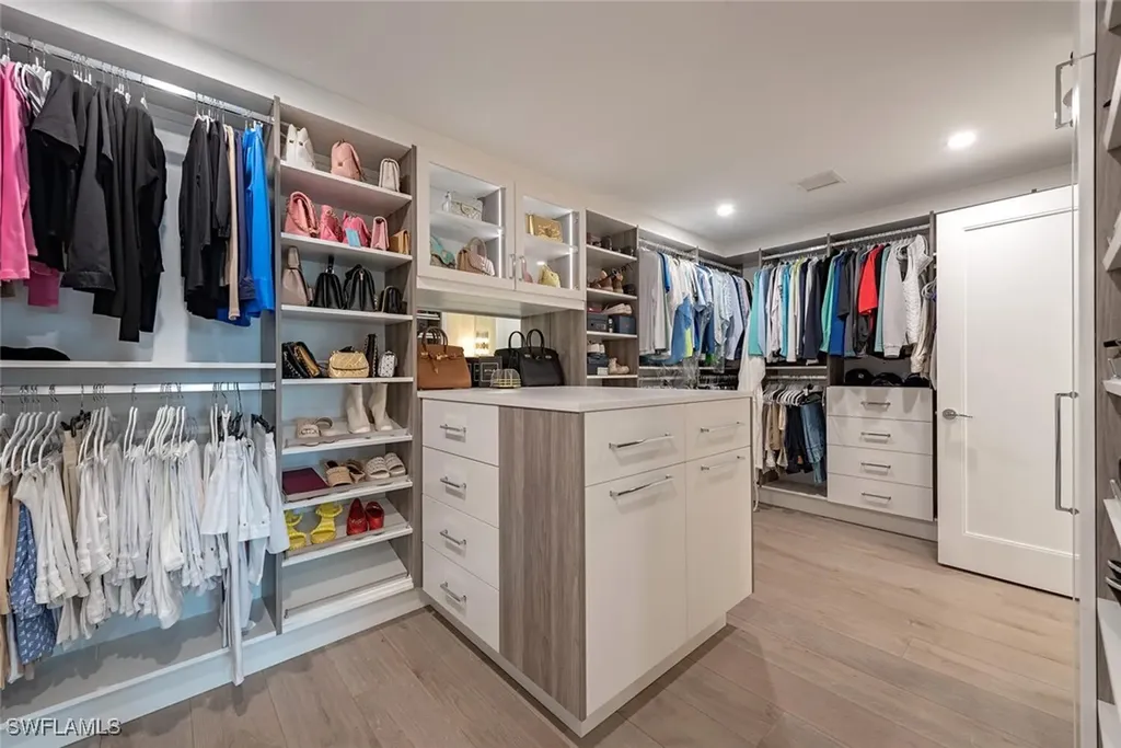 13945 Old Coast Road Naples FL 34110