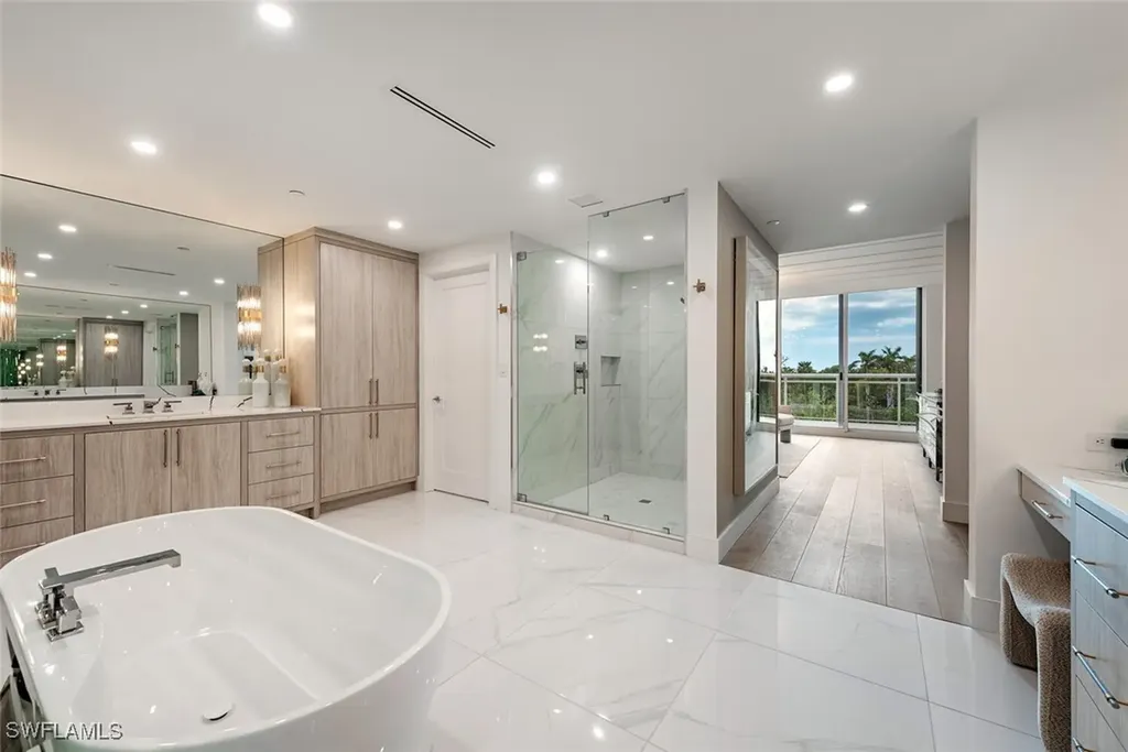 13945 Old Coast Road Naples FL 34110