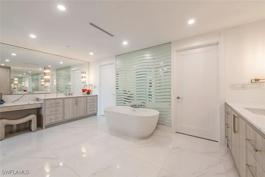 13945 Old Coast Road Naples FL 34110