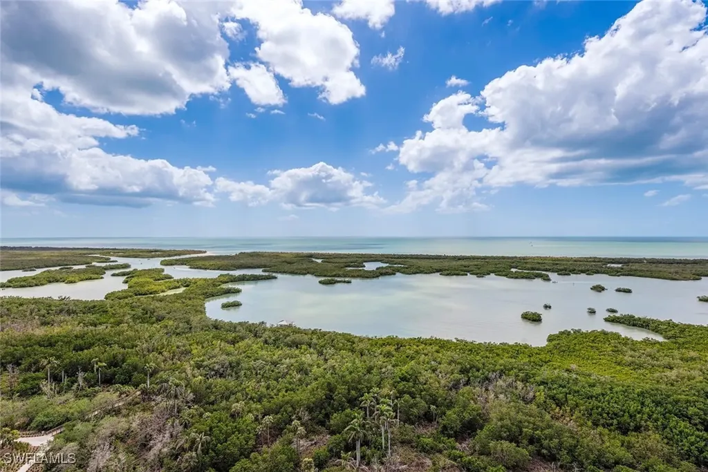 13945 Old Coast Road Naples FL 34110