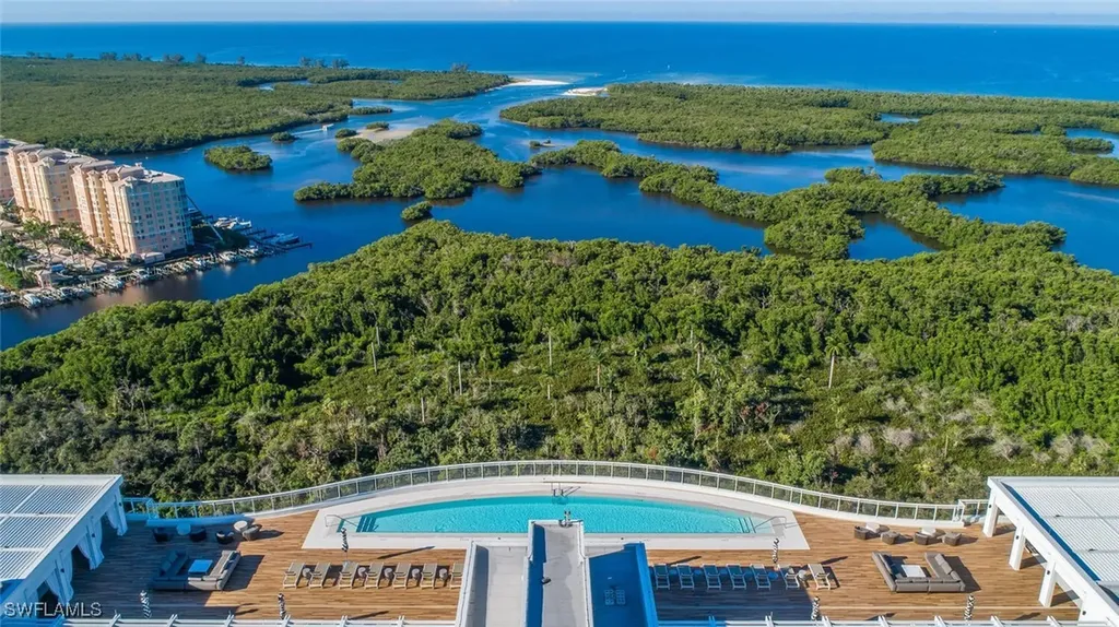 13945 Old Coast Road Naples FL 34110