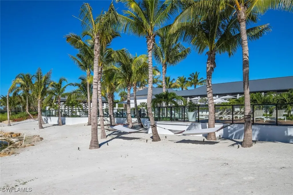 13945 Old Coast Road Naples FL 34110