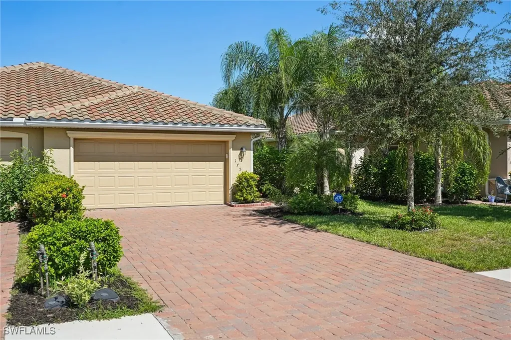 1751 Alameda Drive Naples FL 34120