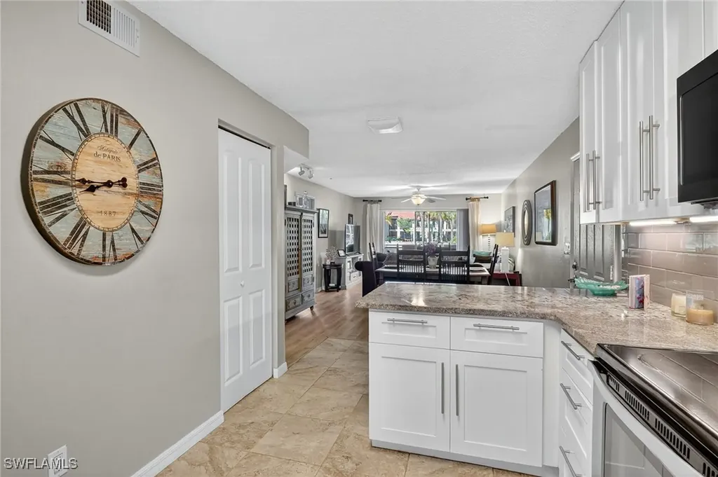 2142 Arbour Walk Circle Naples FL 34109