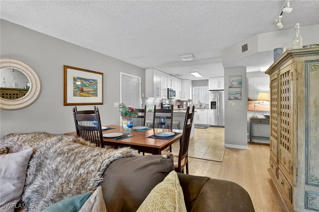 2142 Arbour Walk Circle Naples FL 34109