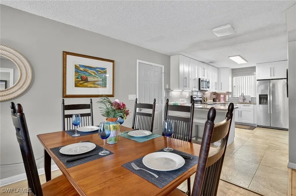 2142 Arbour Walk Circle Naples FL 34109