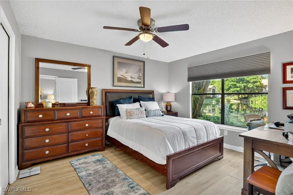 2142 Arbour Walk Circle Naples FL 34109