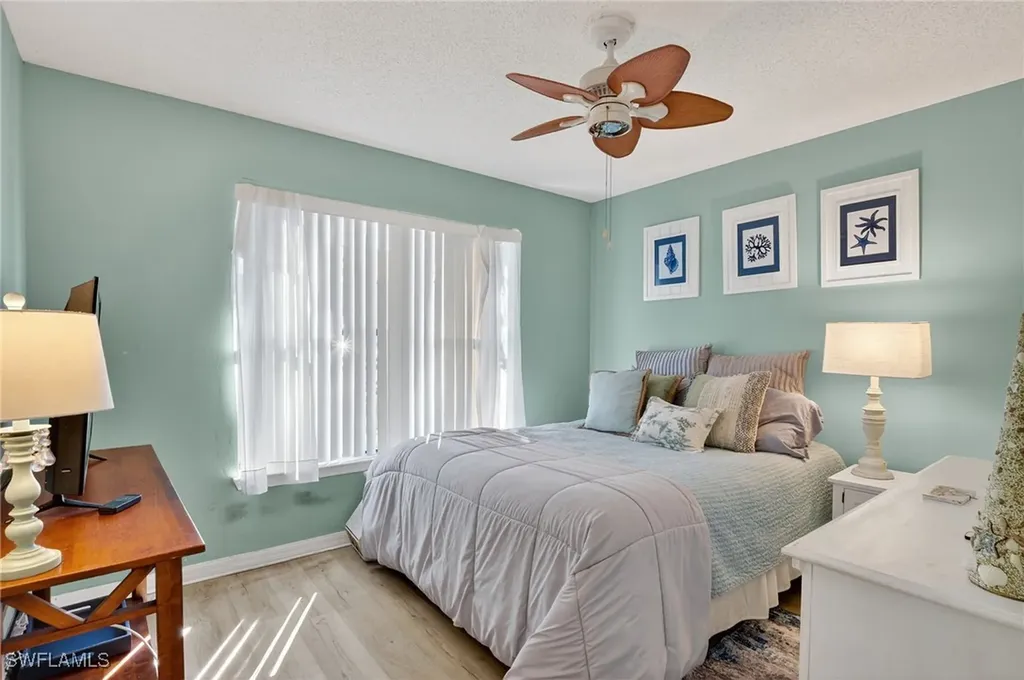 2142 Arbour Walk Circle Naples FL 34109