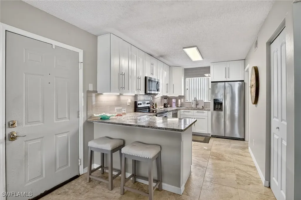2142 Arbour Walk Circle Naples FL 34109