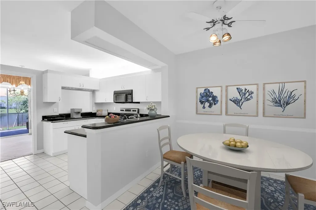 Naples FL, 7465 Jacaranda Park Road, Unit R103