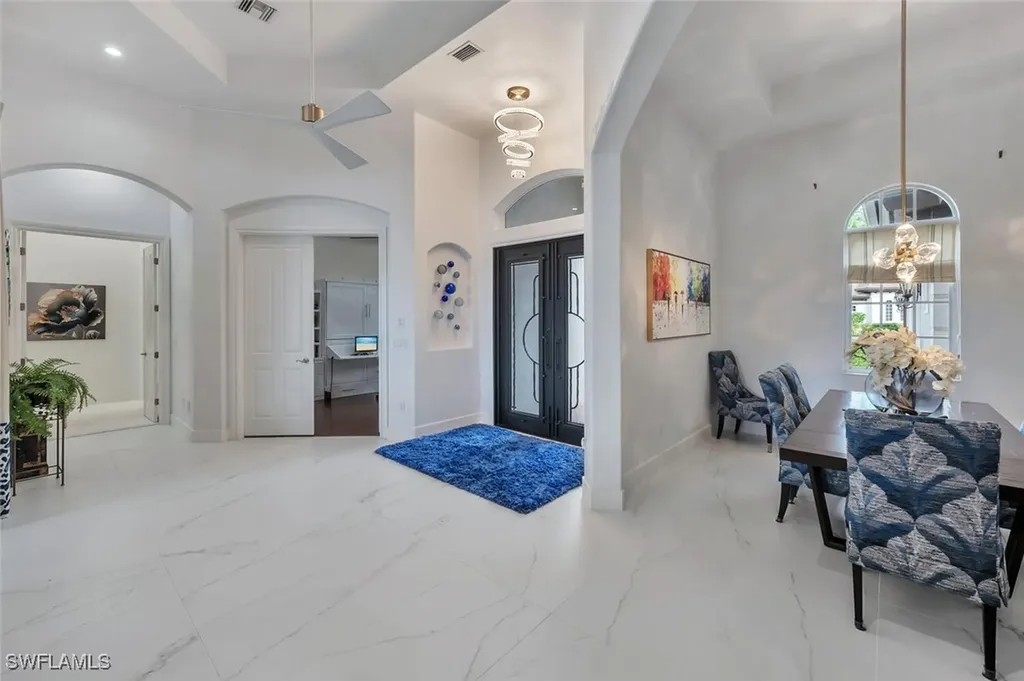 8957 Shenendoah Circle Naples FL 34113