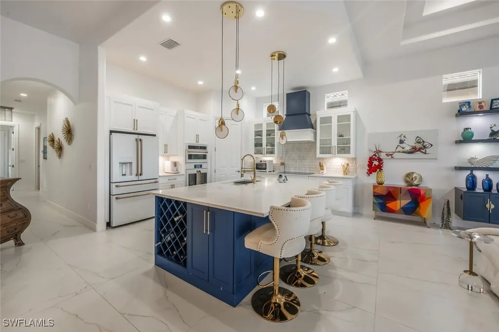 8957 Shenendoah Circle Naples FL 34113