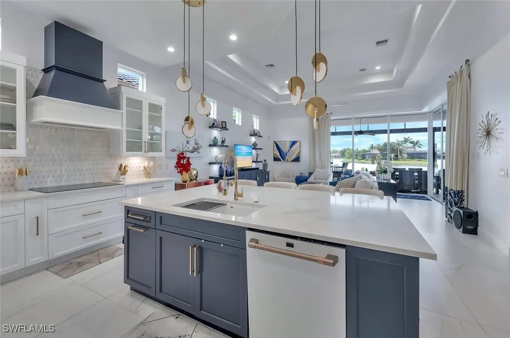 8957 Shenendoah Circle Naples FL 34113
