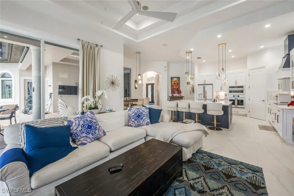 8957 Shenendoah Circle Naples FL 34113