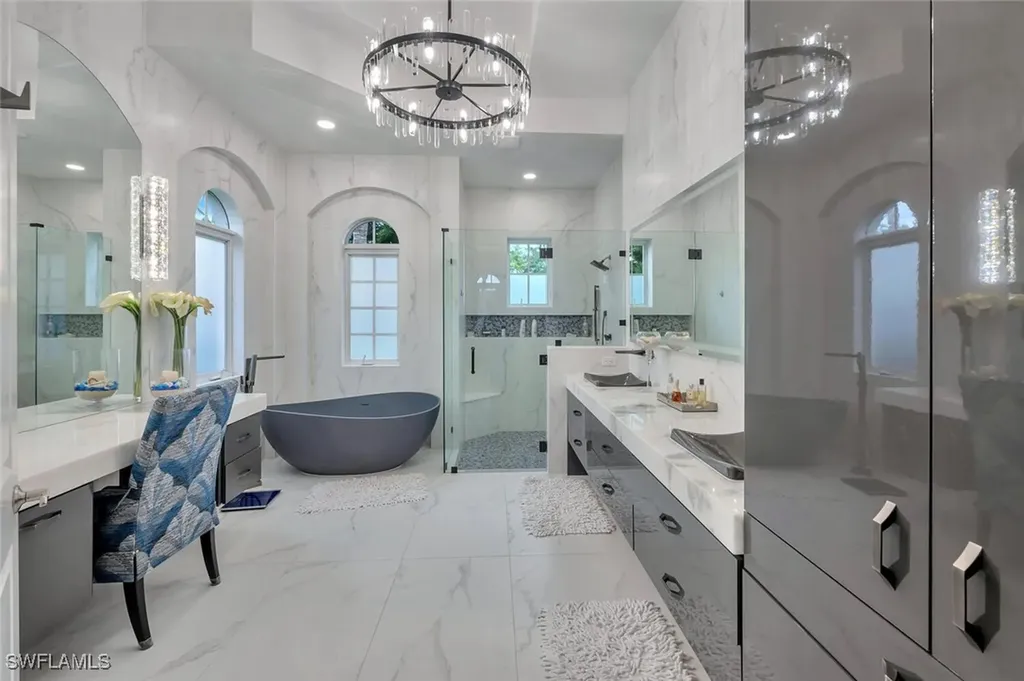 8957 Shenendoah Circle Naples FL 34113