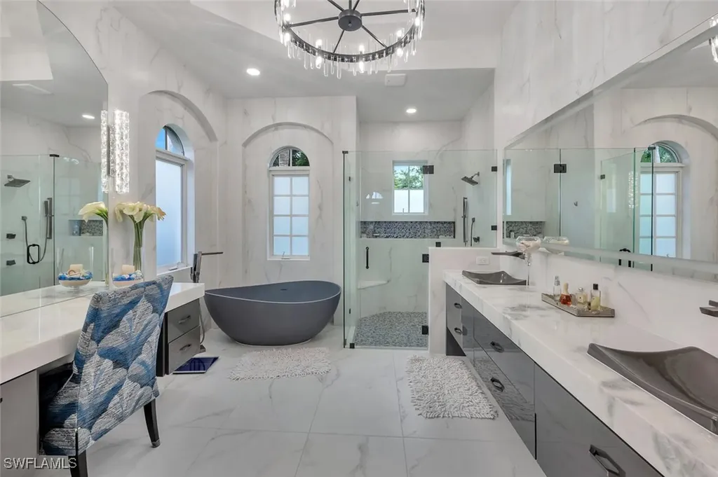 8957 Shenendoah Circle Naples FL 34113