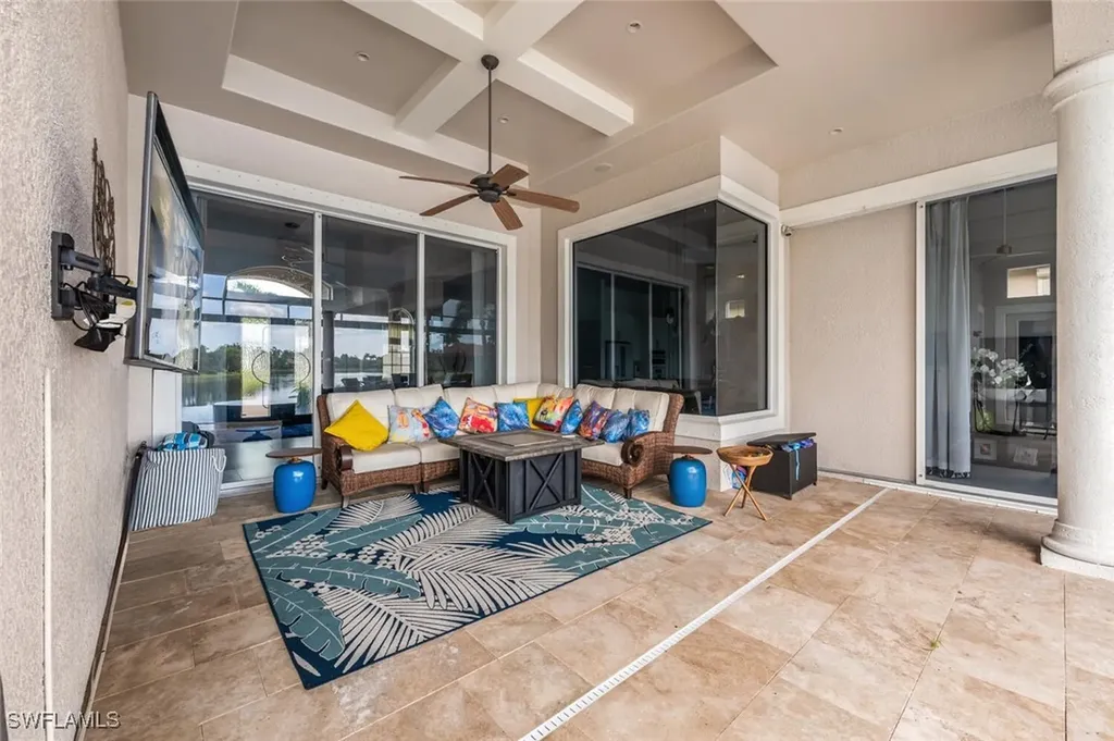 8957 Shenendoah Circle Naples FL 34113