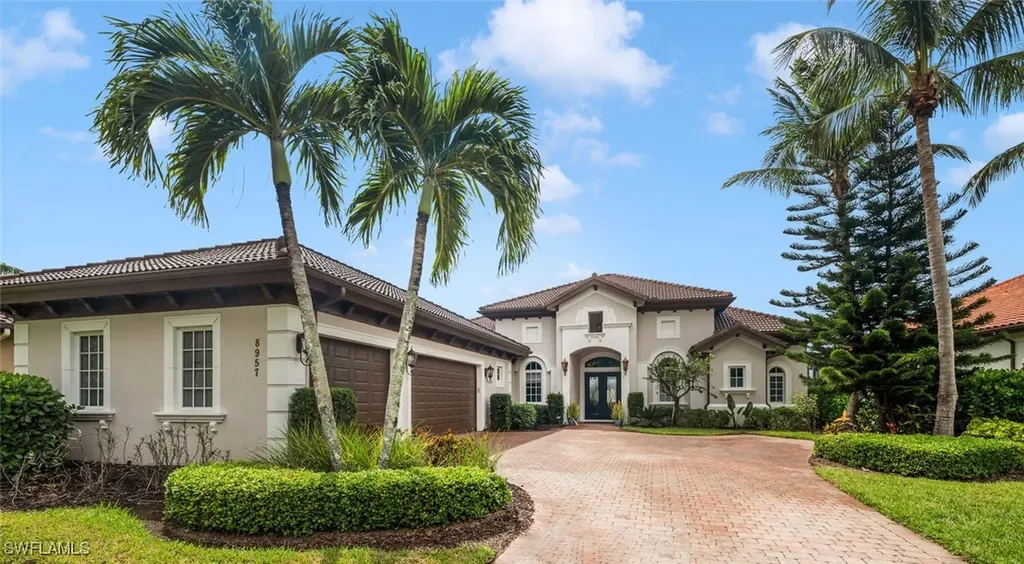 8957 Shenendoah Circle Naples FL 34113