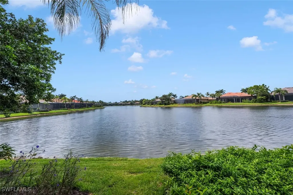 8957 Shenendoah Circle Naples FL 34113