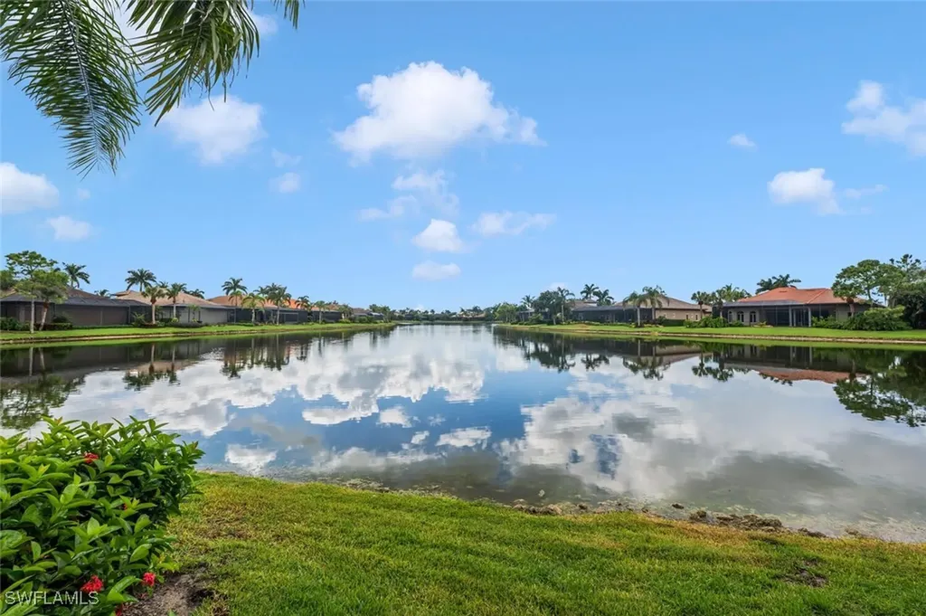 8957 Shenendoah Circle Naples FL 34113