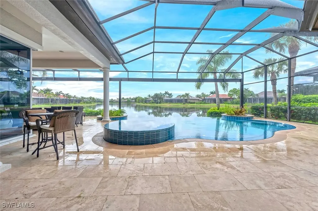 8957 Shenendoah Circle Naples FL 34113