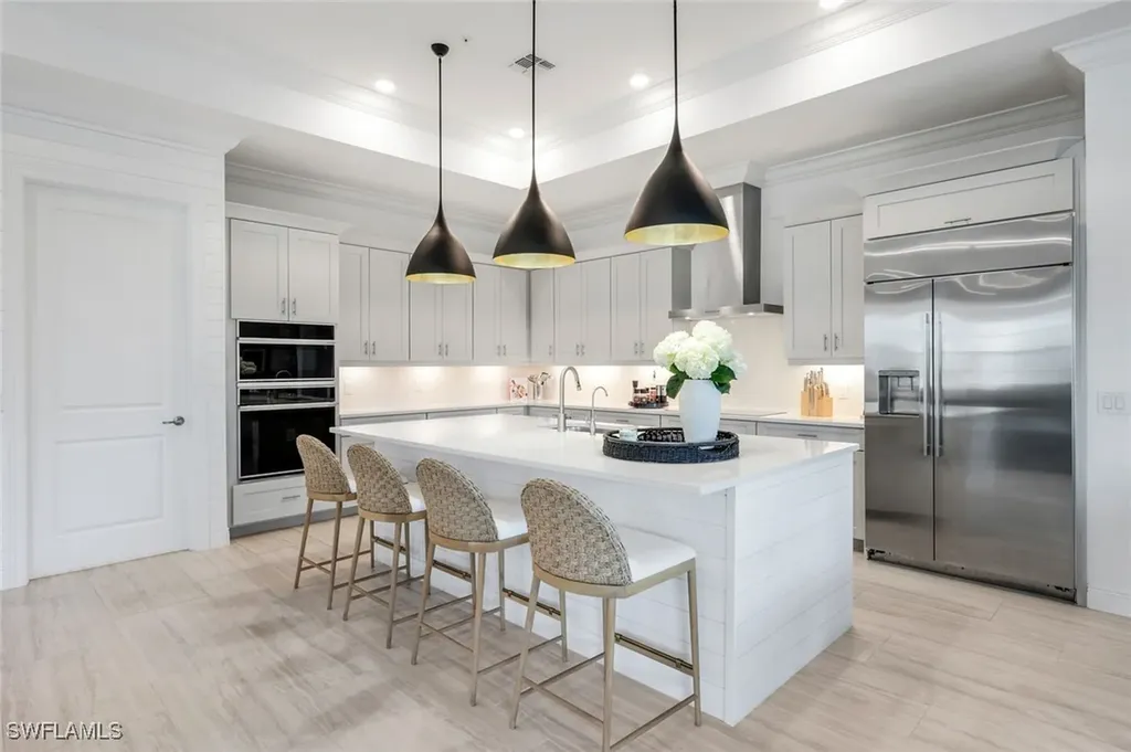 2472 Breakwater Way Naples FL 34112