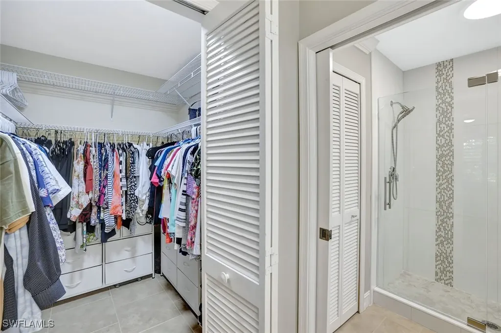 7087 Barrington Circle Naples FL 34108