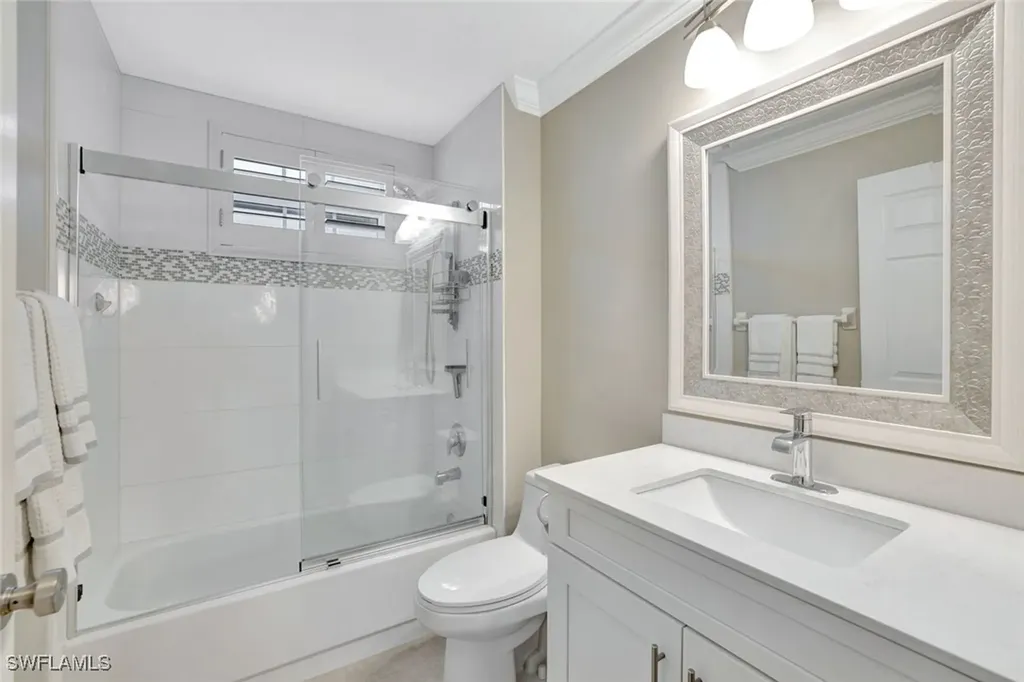 7087 Barrington Circle Naples FL 34108