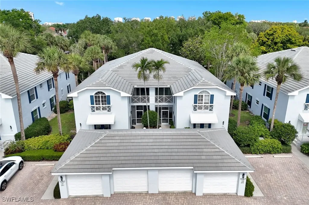 7087 Barrington Circle Naples FL 34108