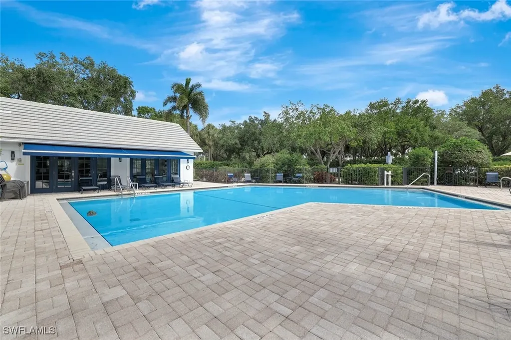 7087 Barrington Circle Naples FL 34108