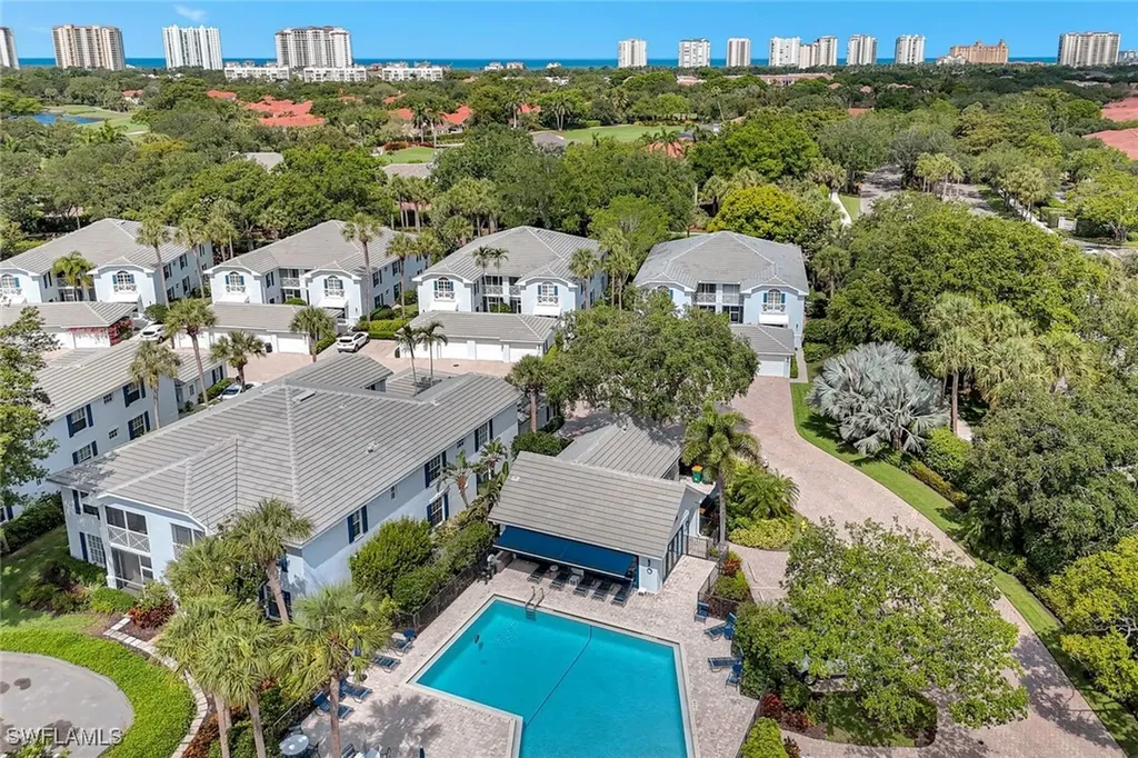 7087 Barrington Circle Naples FL 34108