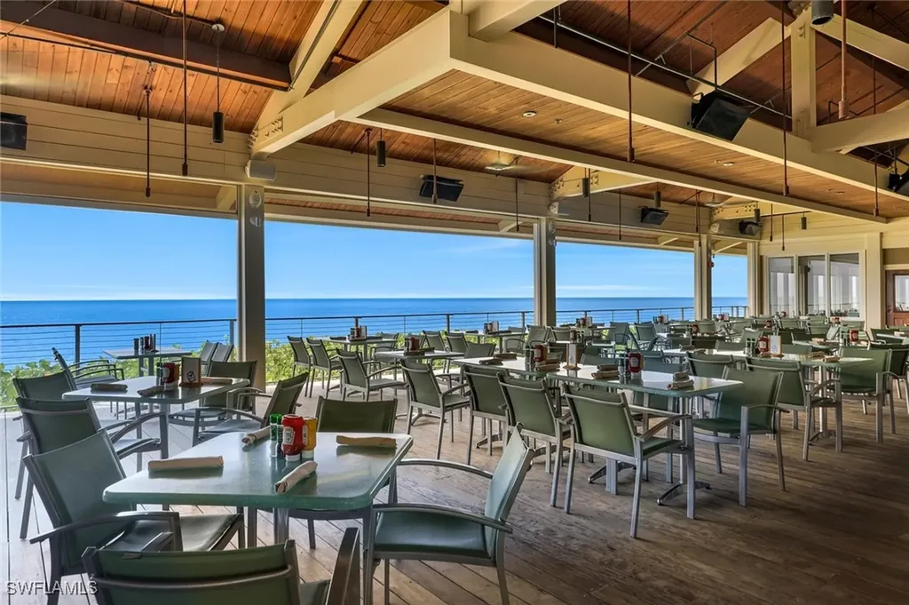 7087 Barrington Circle Naples FL 34108