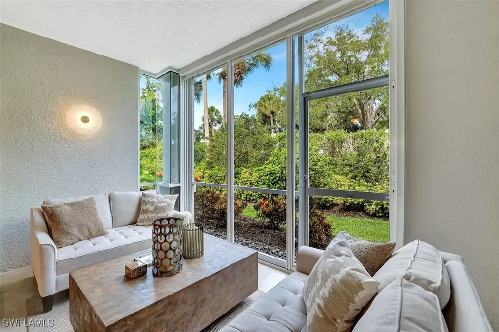 7087 Barrington Circle Naples FL 34108