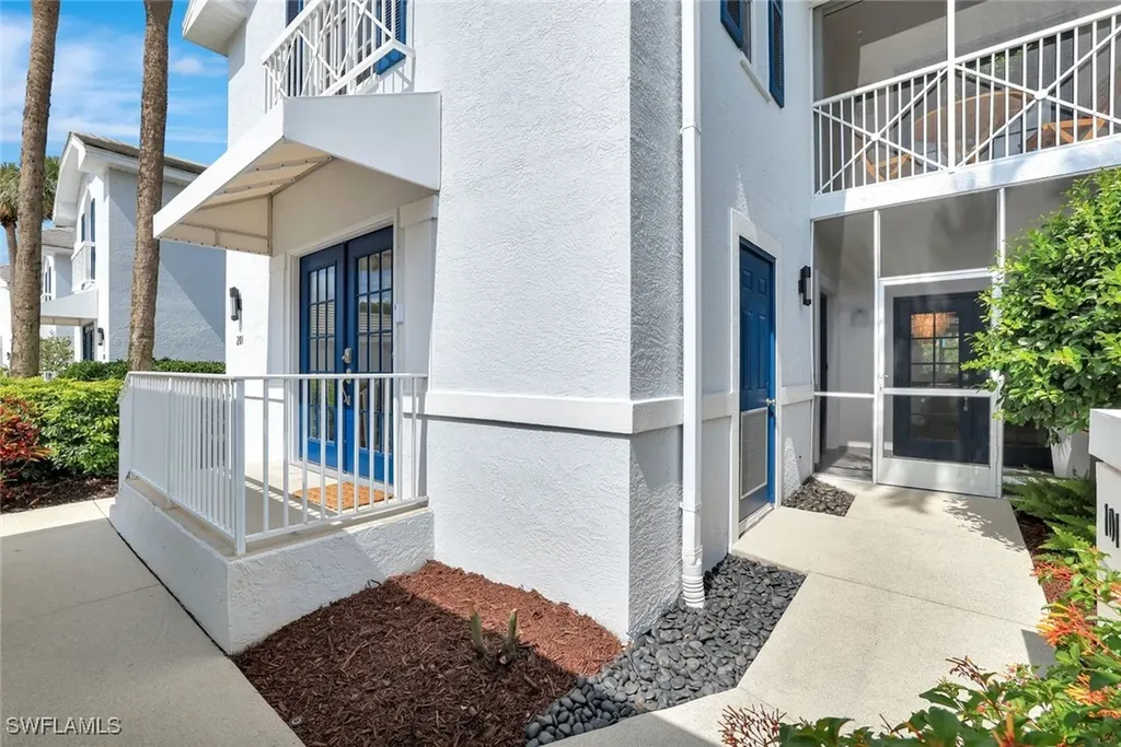 7087 Barrington Circle Naples FL 34108