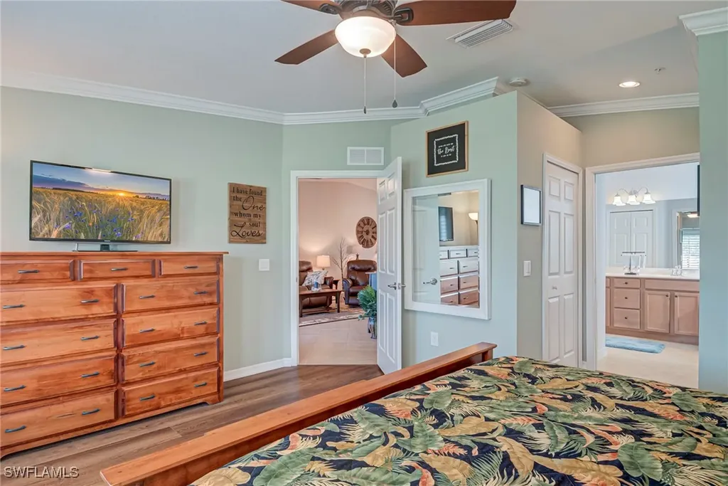10062 Siesta Bay Drive Naples FL 34120