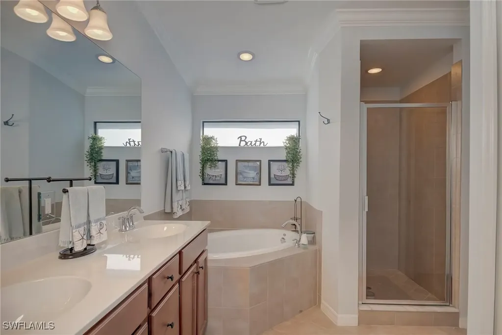 10062 Siesta Bay Drive Naples FL 34120